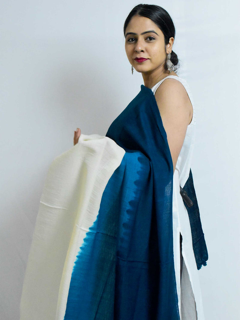 Blue lagoon - Handloom merino wool Shawl