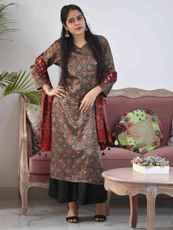 Silk kurtis online hotsell