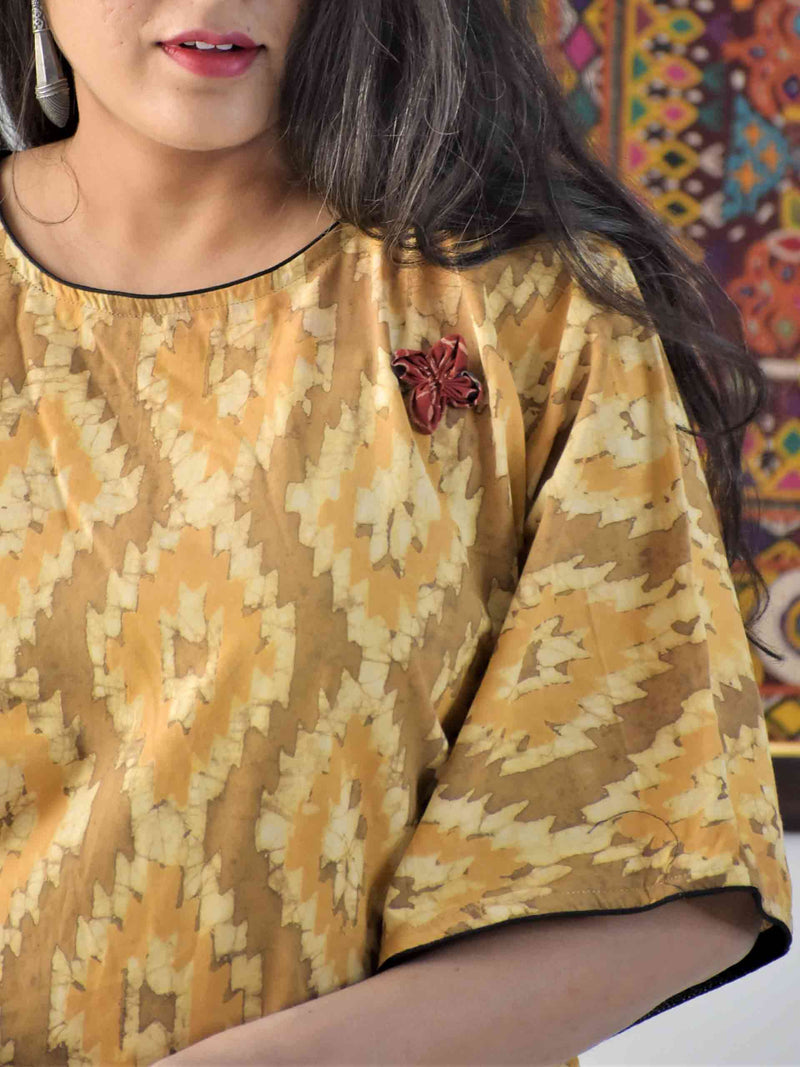 Buy Dabu hand block printed cotton poncho Online