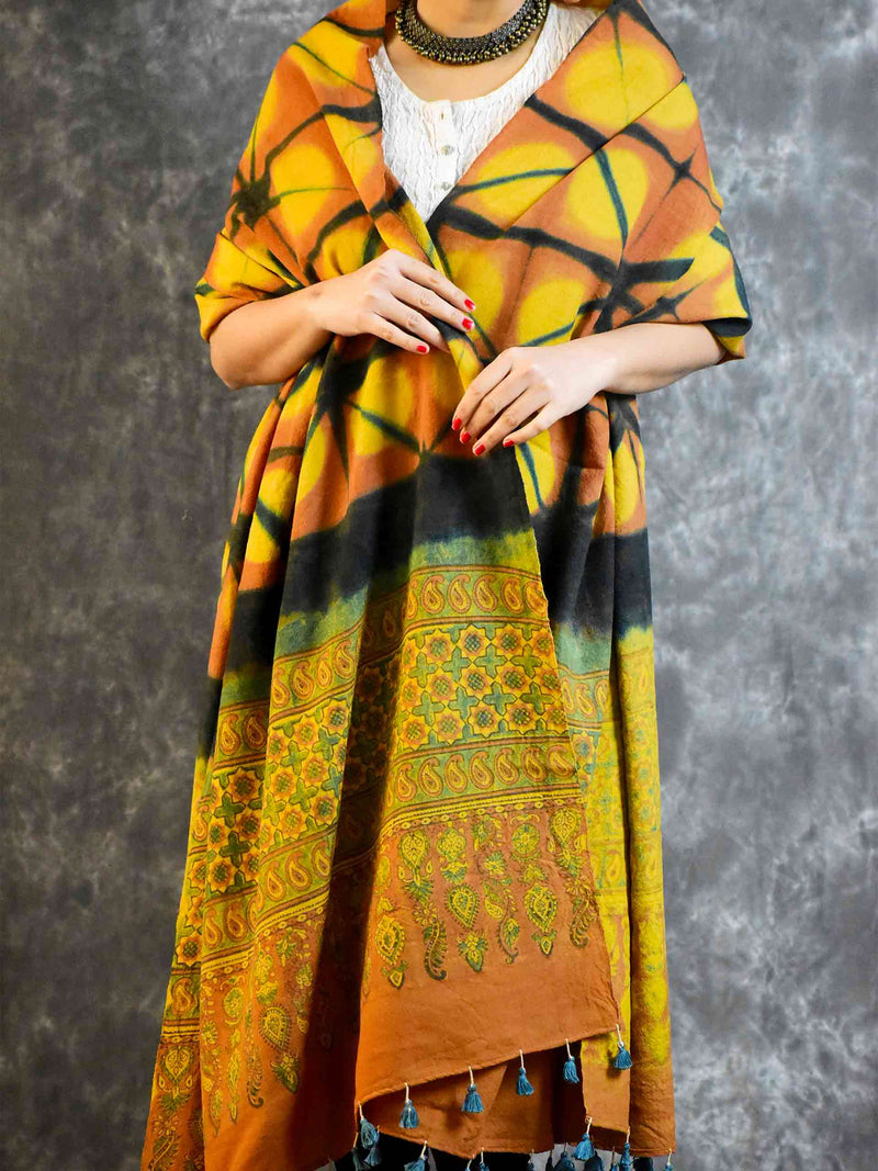 Ajrakh Clam Dyed Handloom Merino Wool Shawl Online