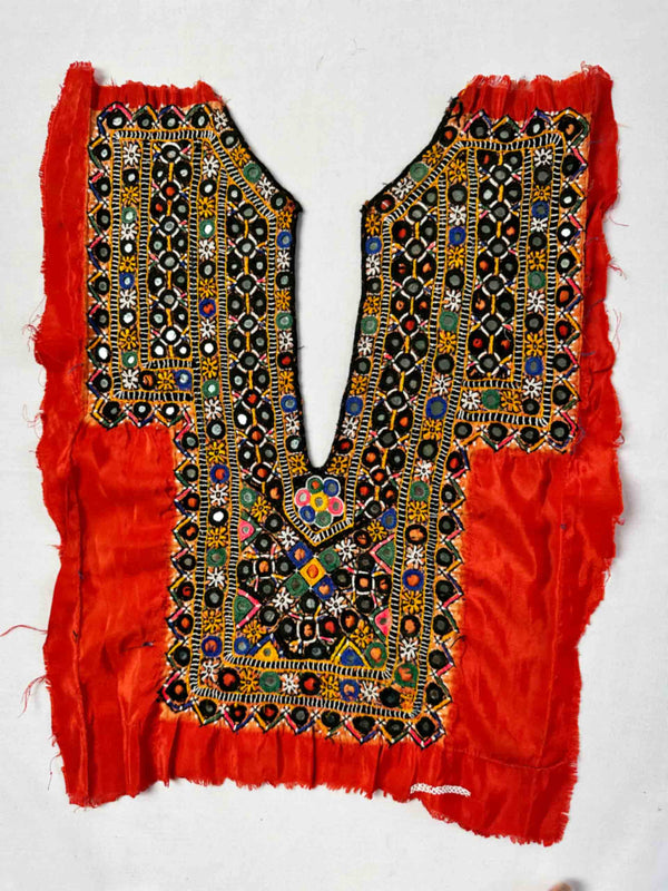 038 Vintage Mirror work Front Dress Patch 15*11