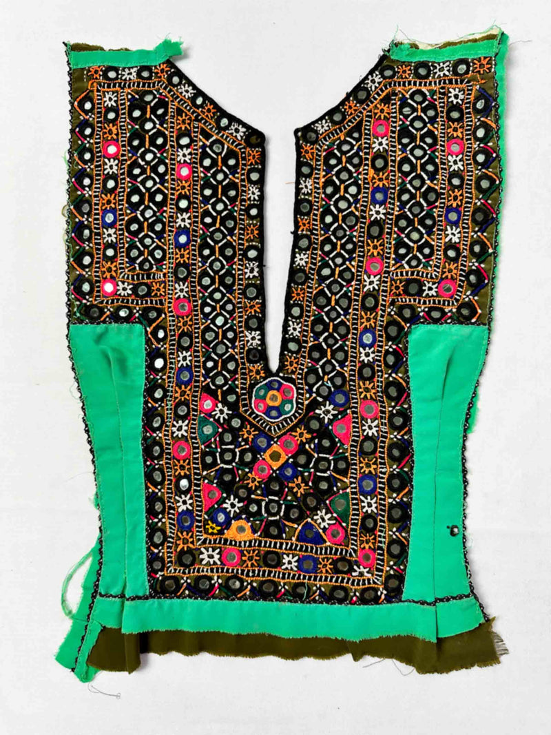 043 Vintage Mirror work Front Dress Patch 15*11