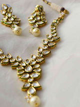 sana  - Kundan necklace set