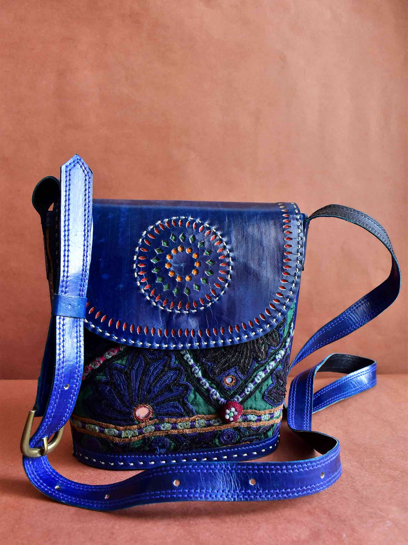 Dreamy night - leather hand embroidered bag