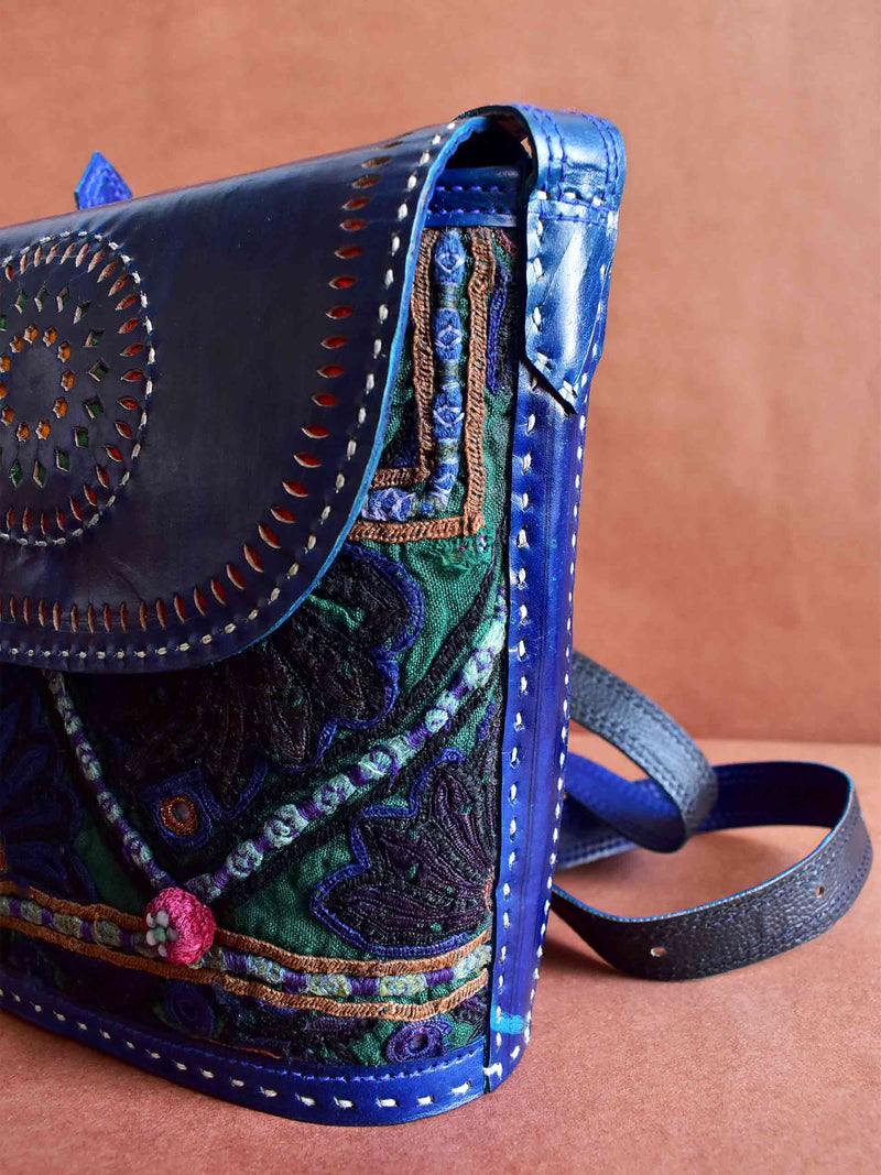 Dreamy night - leather hand embroidered bag