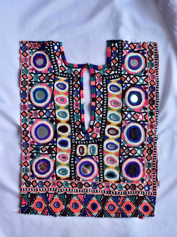 046 Vintage Mirror work Front Dress Patch 14*10