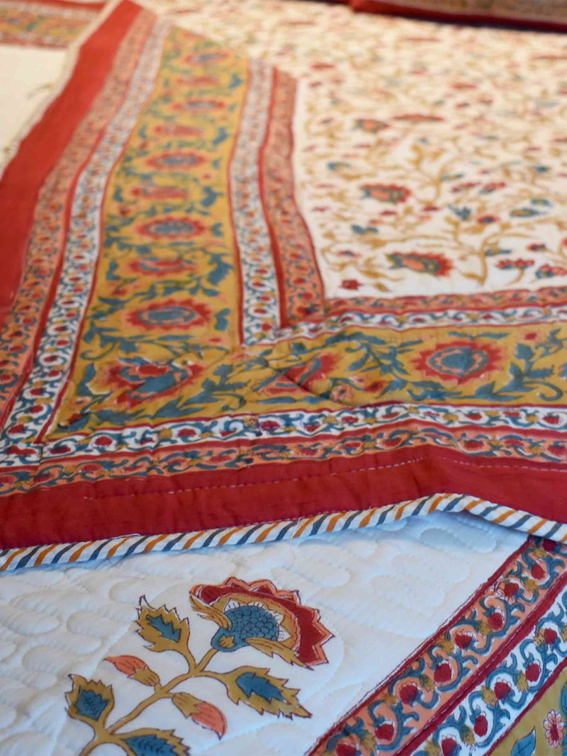 Nindiya - Floral block printed cotton double bedsheet with pillow covers