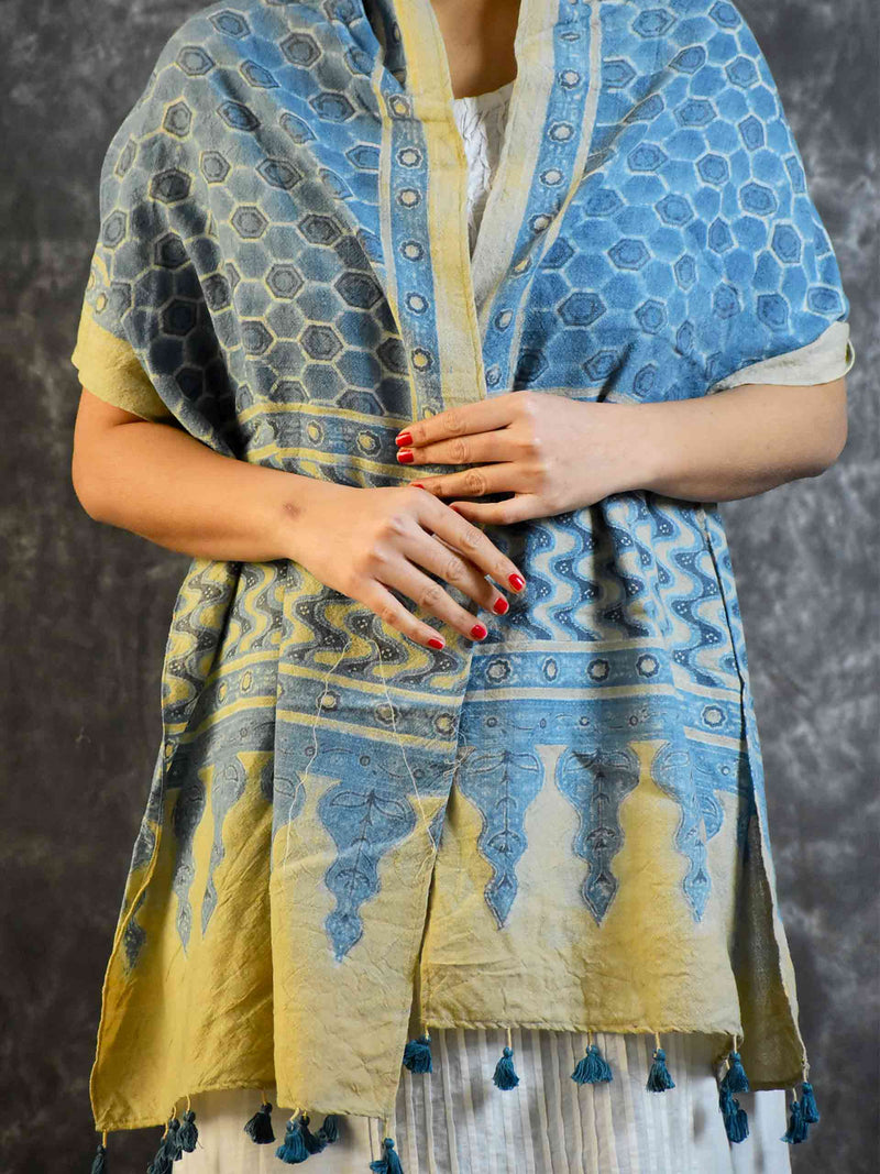 Buy Ajrakh Handloom Merino Wool Stole Online