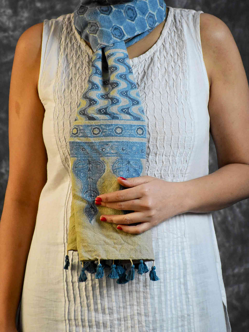 Buy Ajrakh Handloom Merino Wool Stole Online