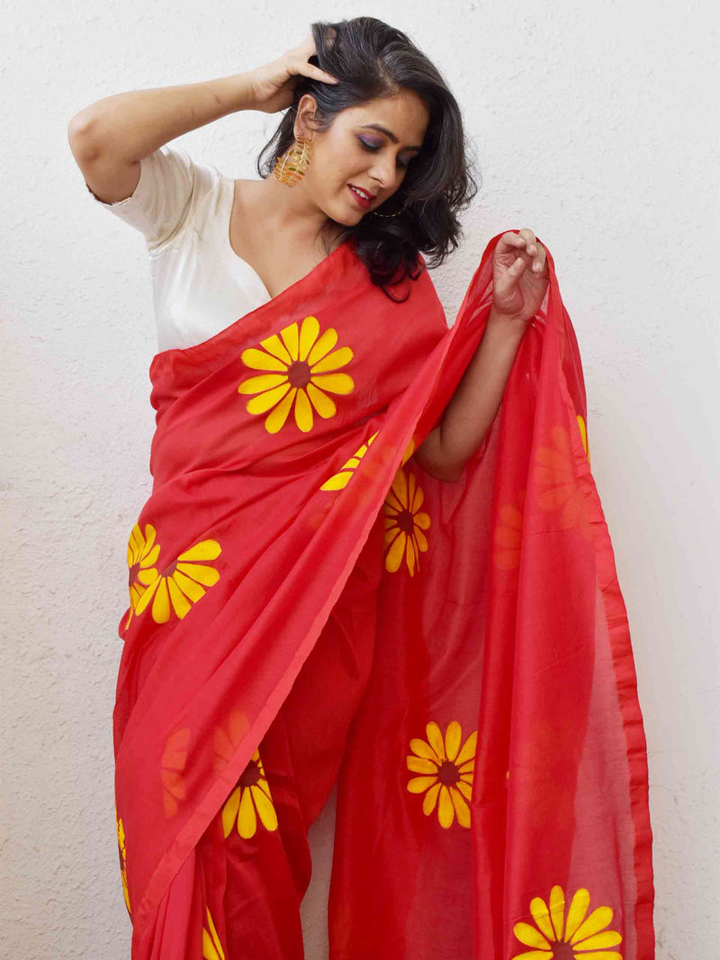 Laal paan - handpainted saree